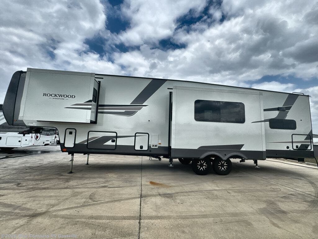 2026 Rockwood Signature 404SRK by Forest River from Blue Compass RV Gassville in Gassville, Arkansas