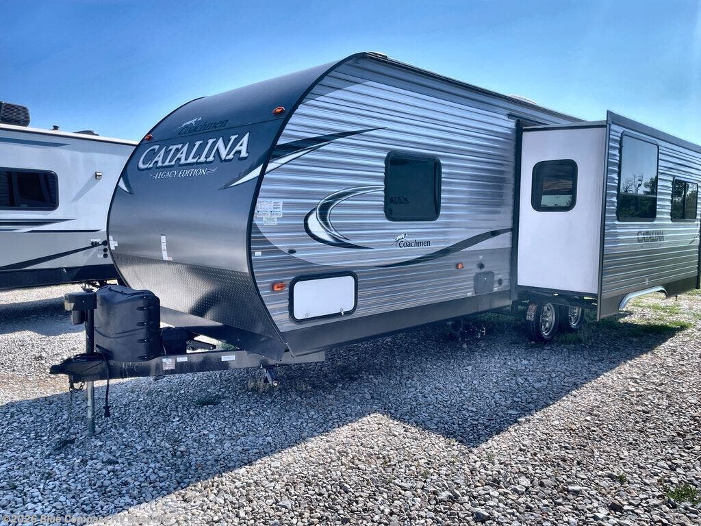 Used 2018 Coachmen Catalina Legacy 263RLS available in Gassville, Arkansas