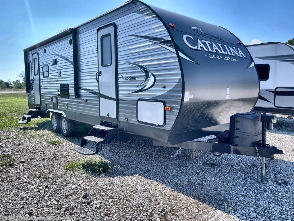 2018 Catalina Legacy 263RLS by Coachmen from Blue Compass RV Gassville in Gassville, Arkansas