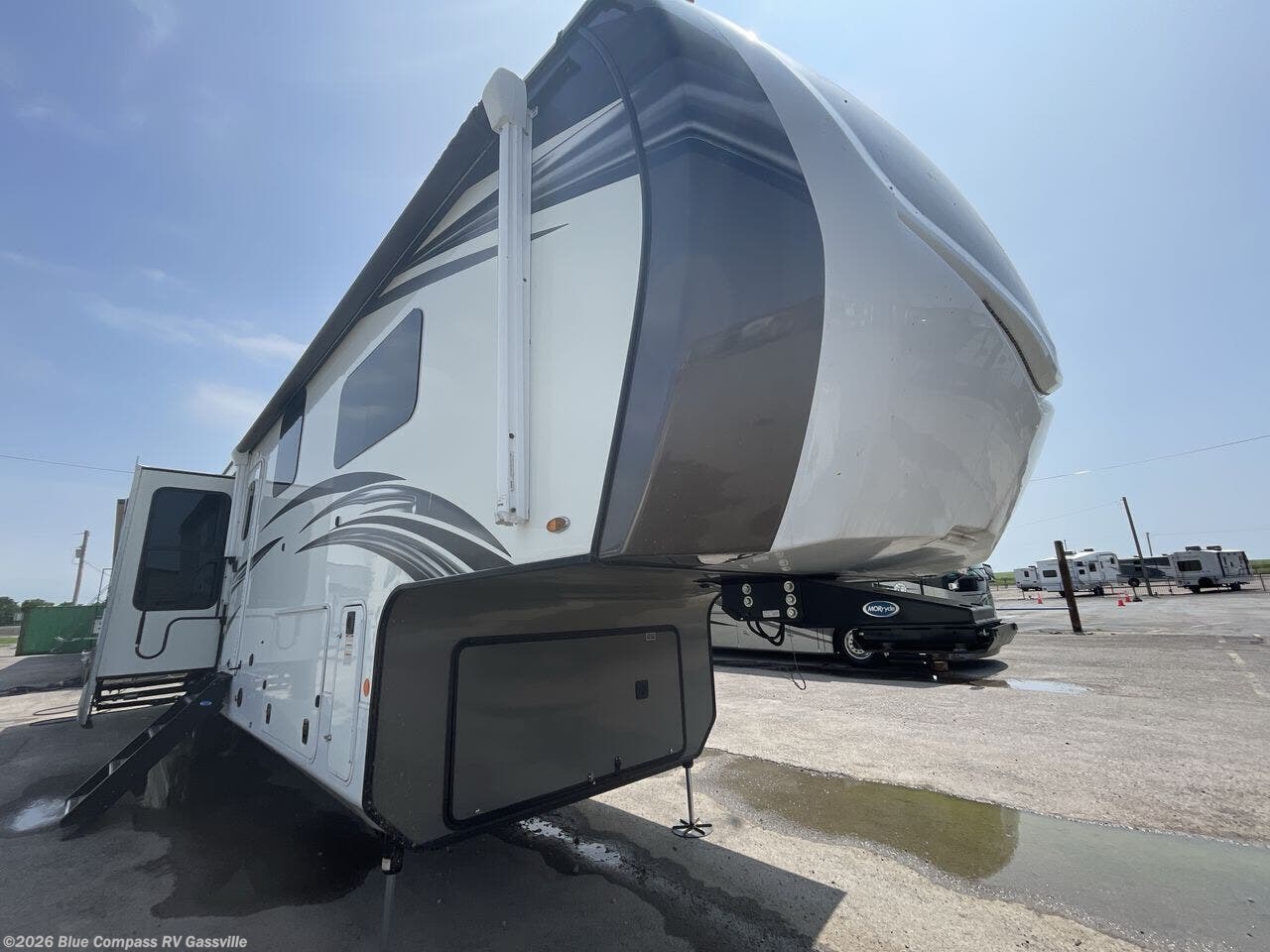 Used 2020 Jayco North Point 387RDFS available in Gassville, Arkansas