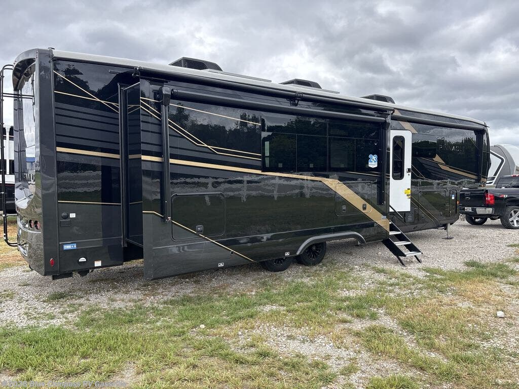 New 2027 Jayco Pinnacle 38FBRK available in Gassville, Arkansas