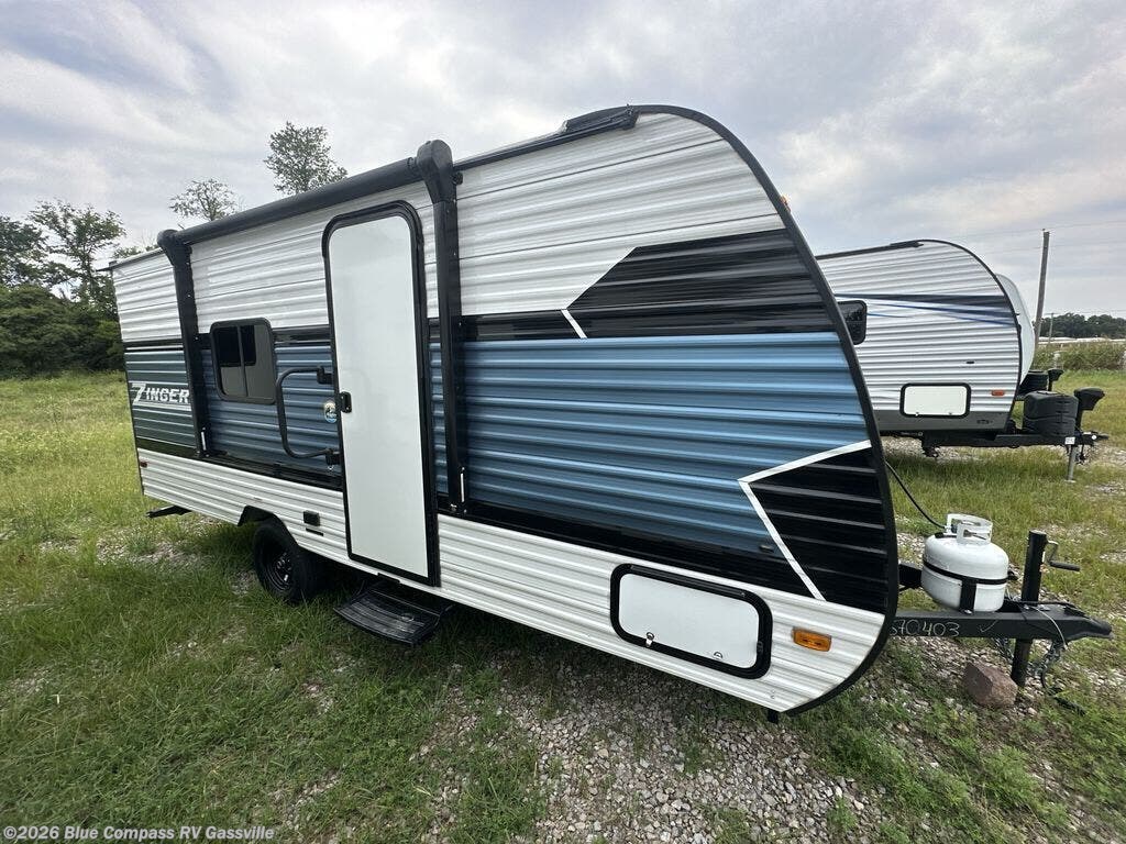Used 2025 CrossRoads Zinger Lite 18RB available in Gassville, Arkansas
