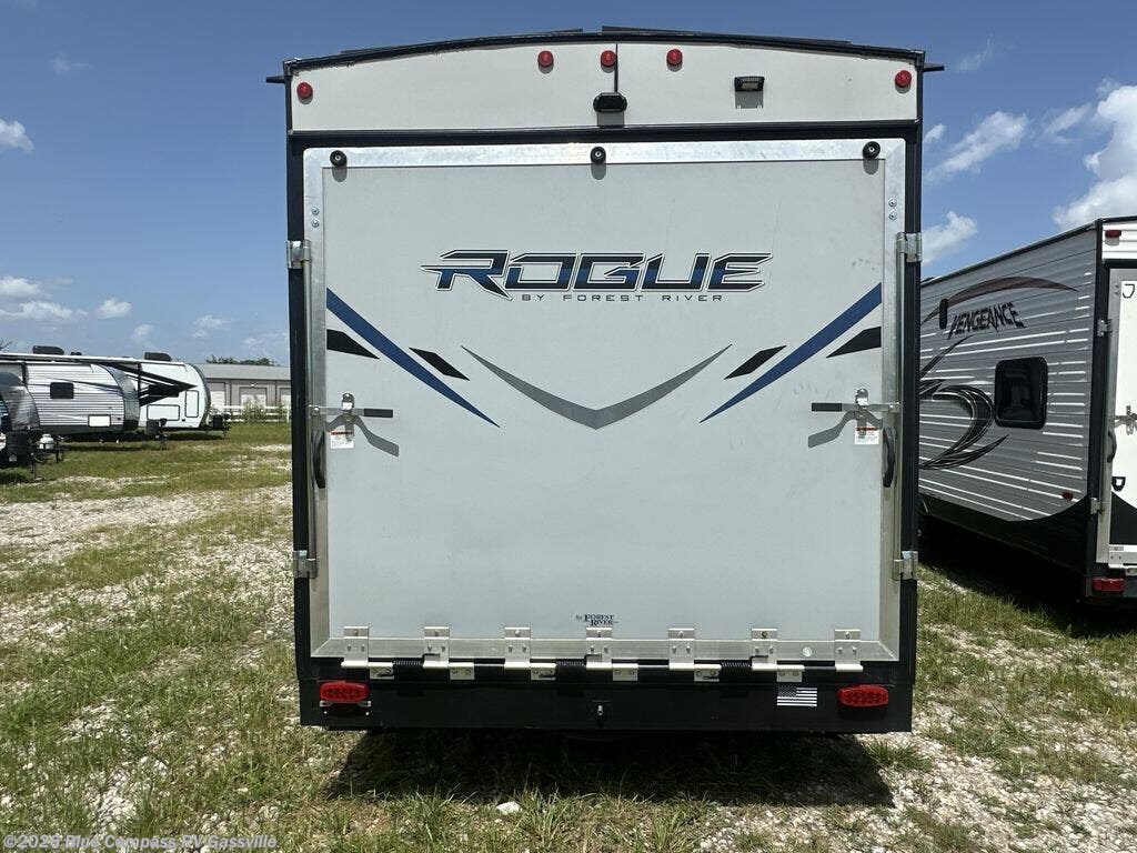 Used 2022 Forest River Vengeance Rogue T29KS available in Gassville, Arkansas