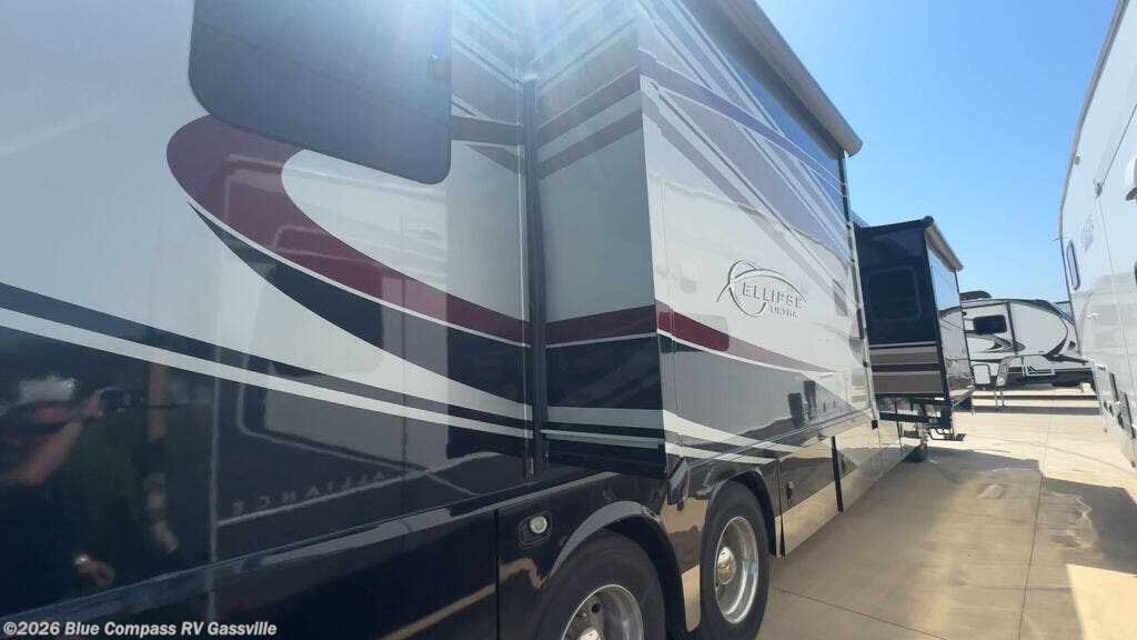 2016 Itasca Ellipse Ultra 42HL - Used Class A For Sale by Blue Compass RV Gassville in Gassville, Arkansas