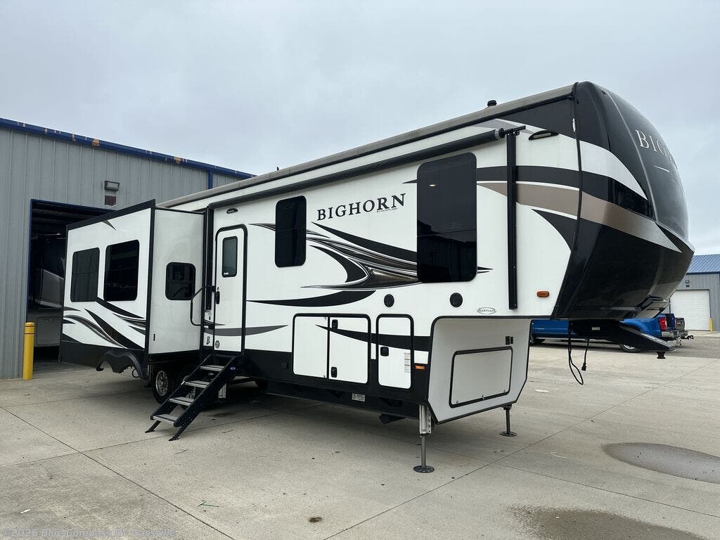 Used 2020 Heartland Bighorn 3370EL available in Gassville, Arkansas