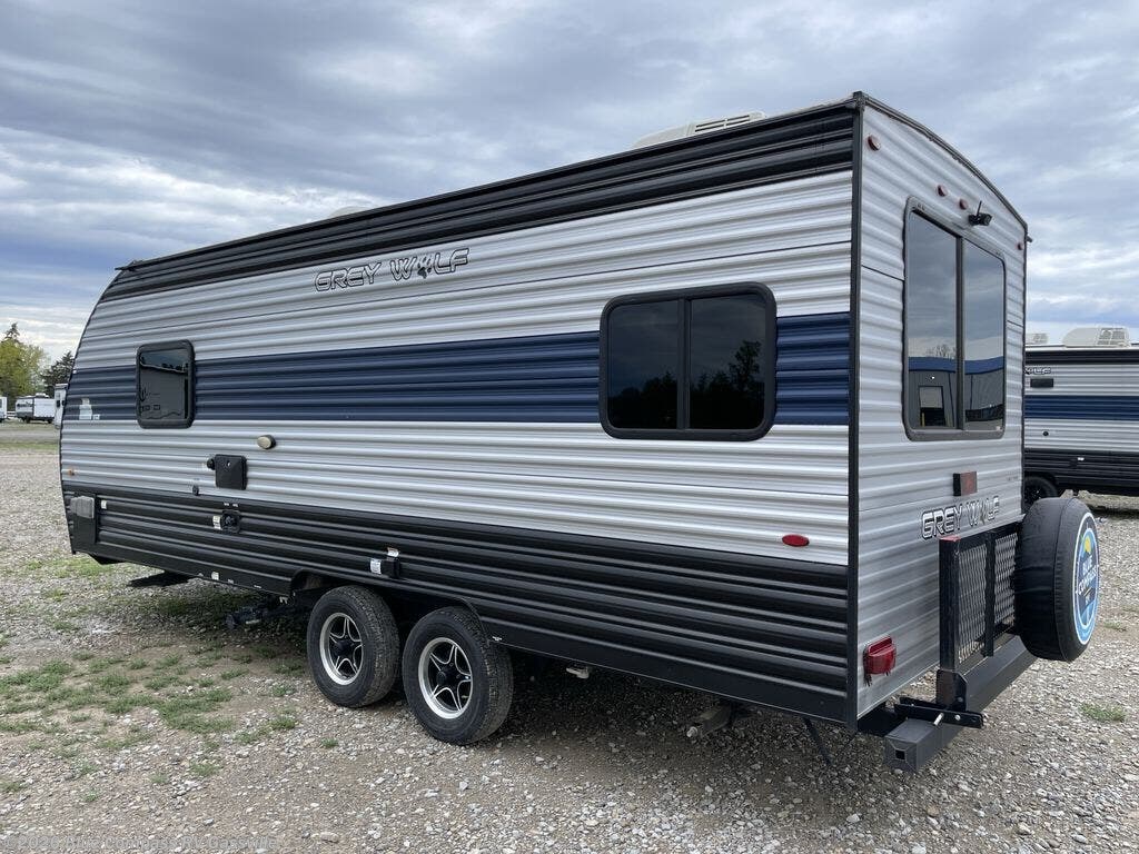 Used 2022 Forest River Cherokee Grey Wolf 20RDSE available in Gassville, Arkansas