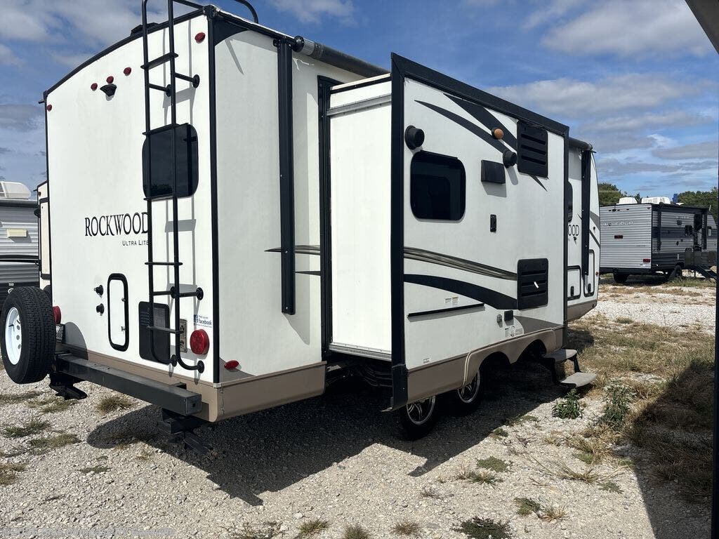 2018 Forest River Rockwood Ultra Lite 2304DS - Used Travel Trailer For Sale by Blue Compass RV Gassville in Gassville, Arkansas