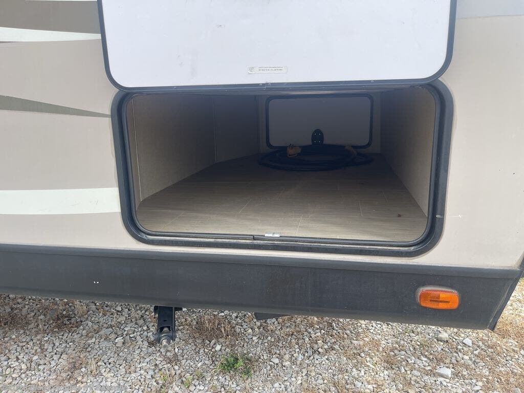 Used 2017 Dutchmen Kodiak 291RESL available in Gassville, Arkansas