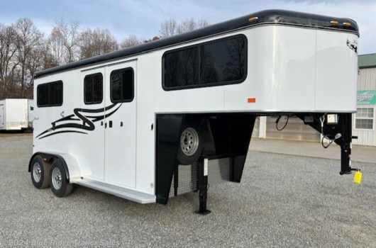 2 Horse Trailer - 2024 Hawk Trailers 2H GN w/Dress, 7'6"x6'8" available New in Ruckersville, VA