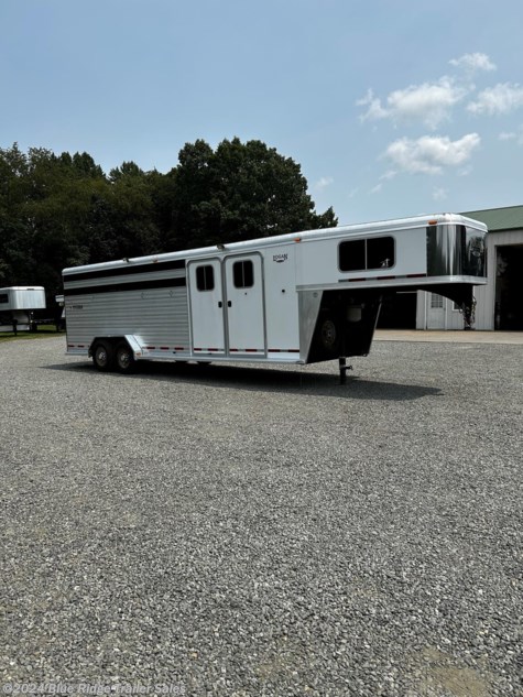 Used 2010 Logan Coach Stockman 4H GN Weekender, 7'2\"x7'3 For Sale by Blue Ridge Trailer Sales available in Ruckersville, Virginia