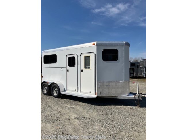 2011 Adam Trailers 2H BP w/Dress, 7'6"x6'2"