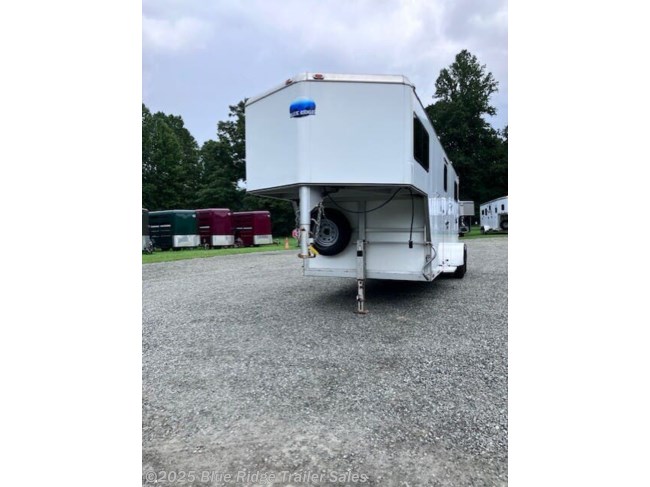 2010 Blue Ridge 7'6"x6'9" Blue Ridge 2+1 GN w/Dress