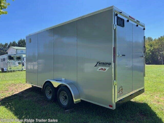 2027 Homesteader photo 3
