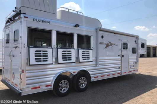 3 Horse Trailer - 2008 Platinum Coach Outlaw 3HGN w/ 11' SW OUTLAW Onan 4.0 available Used in Kaufman, TX