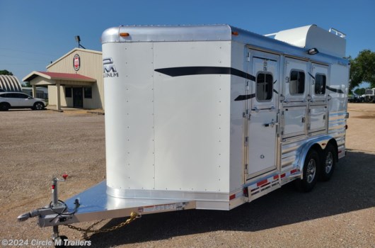 3 Horse Trailer - 2024 Platinum Coach 3 HBP 8 WIDE + MANGERS available New in Kaufman, TX
