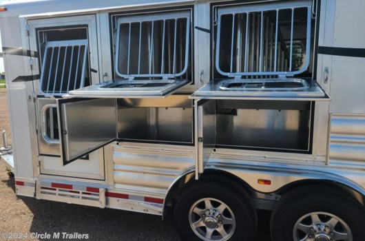 3 Horse Trailer - 2024 Platinum Coach 3 HBP 8 WIDE + MANGERS available New in Kaufman, TX