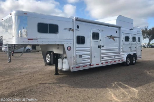 3 Horse Trailer - 2024 Platinum Coach Outlaw 3HGN w/ 10'8" SW REVERSE Outlaw + ONAN available New in Kaufman, TX