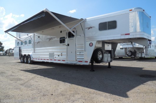 4 Horse Trailer - 2024 Platinum Coach Outlaw 4H 16' 8" side/slide WI-FI Smart TV's!! OUTLAW available New in Kaufman, TX