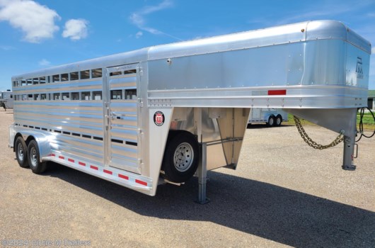 Livestock Trailer - 2024 Platinum Coach 20' Stock, three sections available New in Kaufman, TX