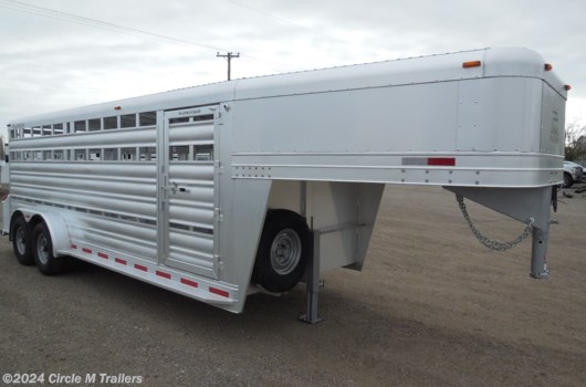 Livestock Trailer - 2024 Platinum Coach 20' Stock, three sections available New in Kaufman, TX