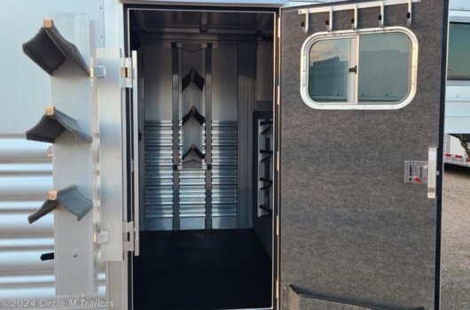 4 Horse Trailer - 2024 Platinum Coach 4 Horse 4' SW 7'6" wide SWING OUT SADDLE RACK available New in Kaufman, TX