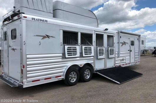 4 Horse Trailer - 2024 Platinum Coach Outlaw 4 Horse Reverse Load w/ 12' 8" Living Quarters available New in Kaufman, TX