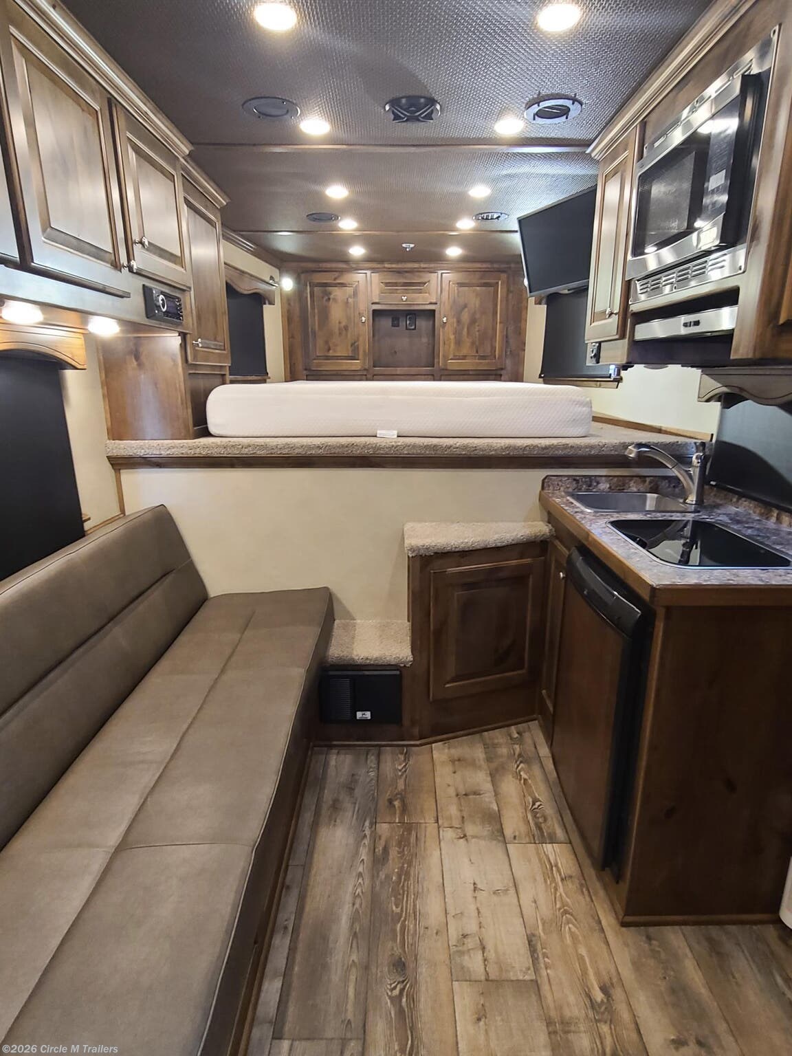 2023 Elite Trailers photo 5
