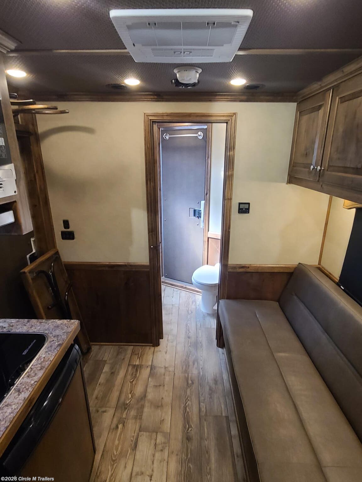 2023 Elite Trailers photo 9