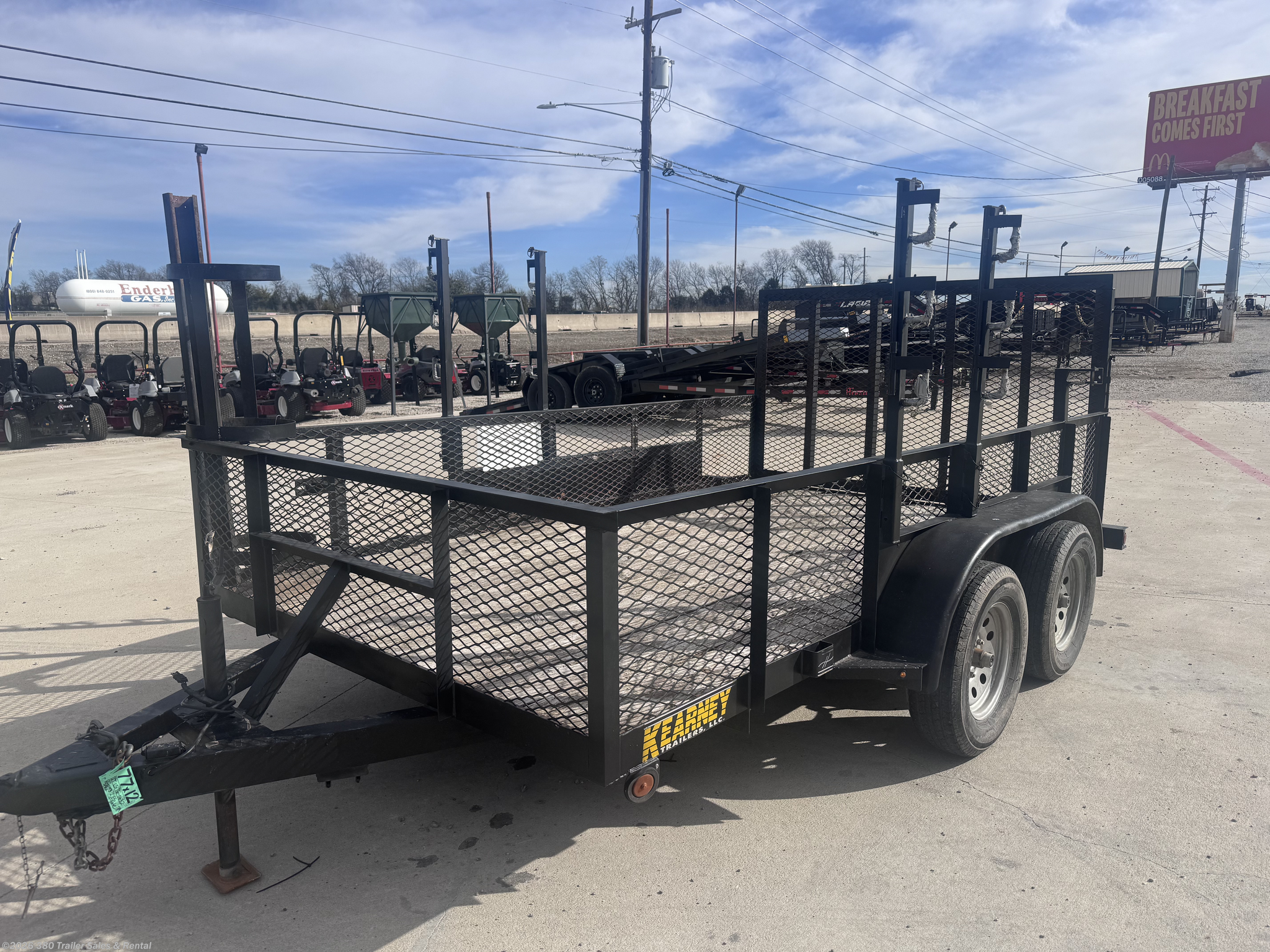 2016 Kearney Trailers, LLC