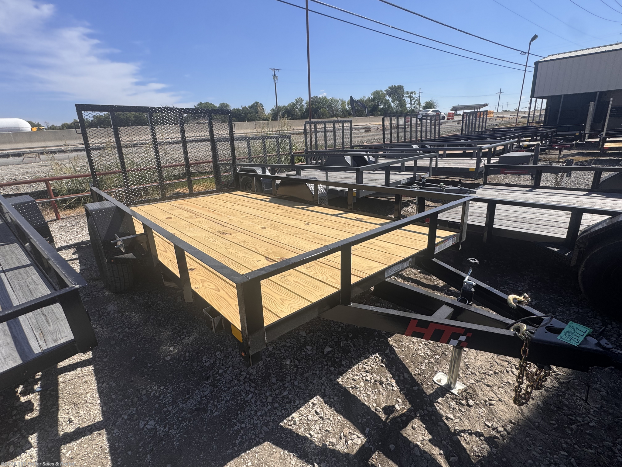 2027 HT Trailers