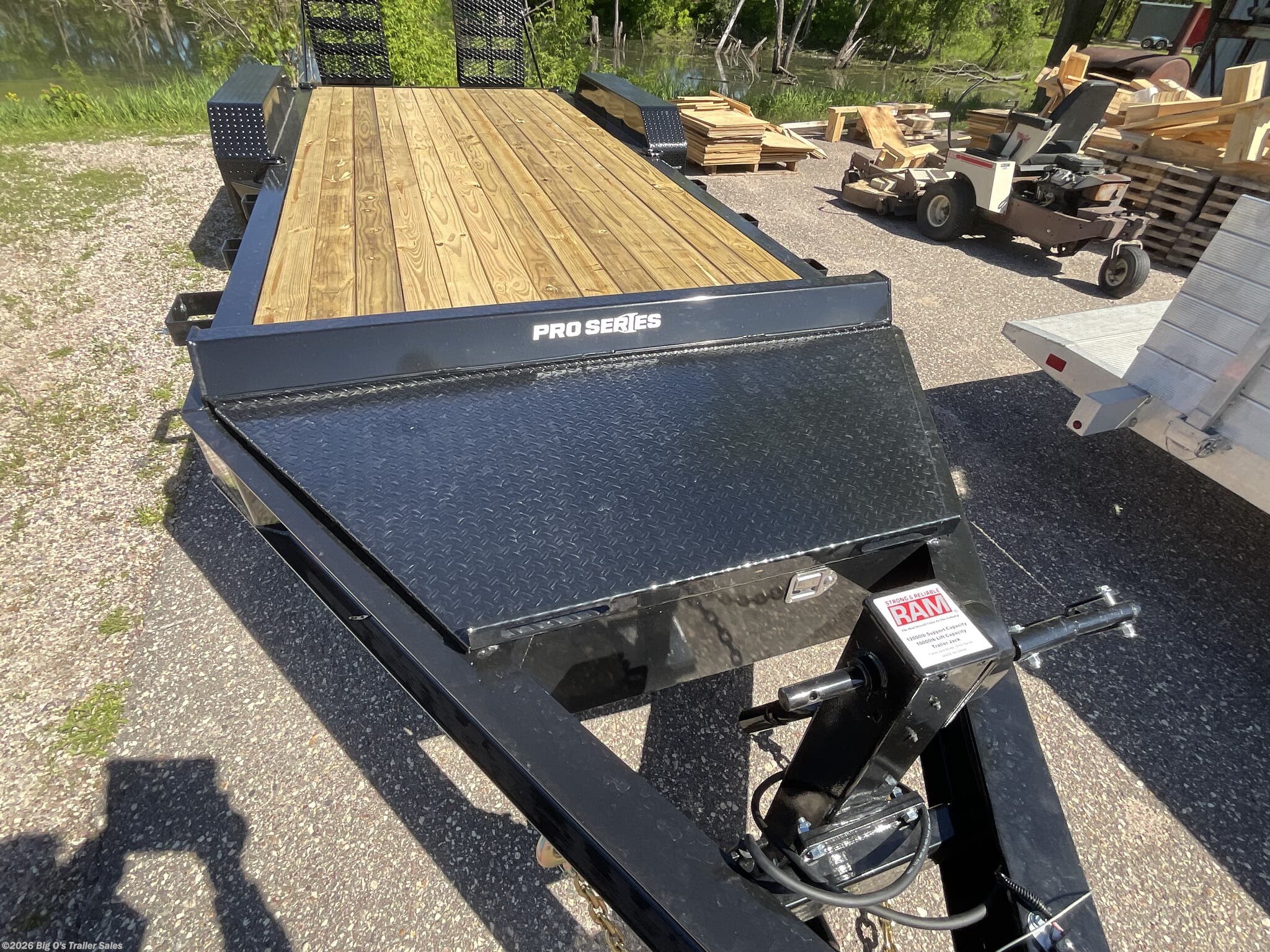 2025 STBIT8218-BP-220 by Sure-Trac from Big O's Trailer Sales in Portage, Wisconsin