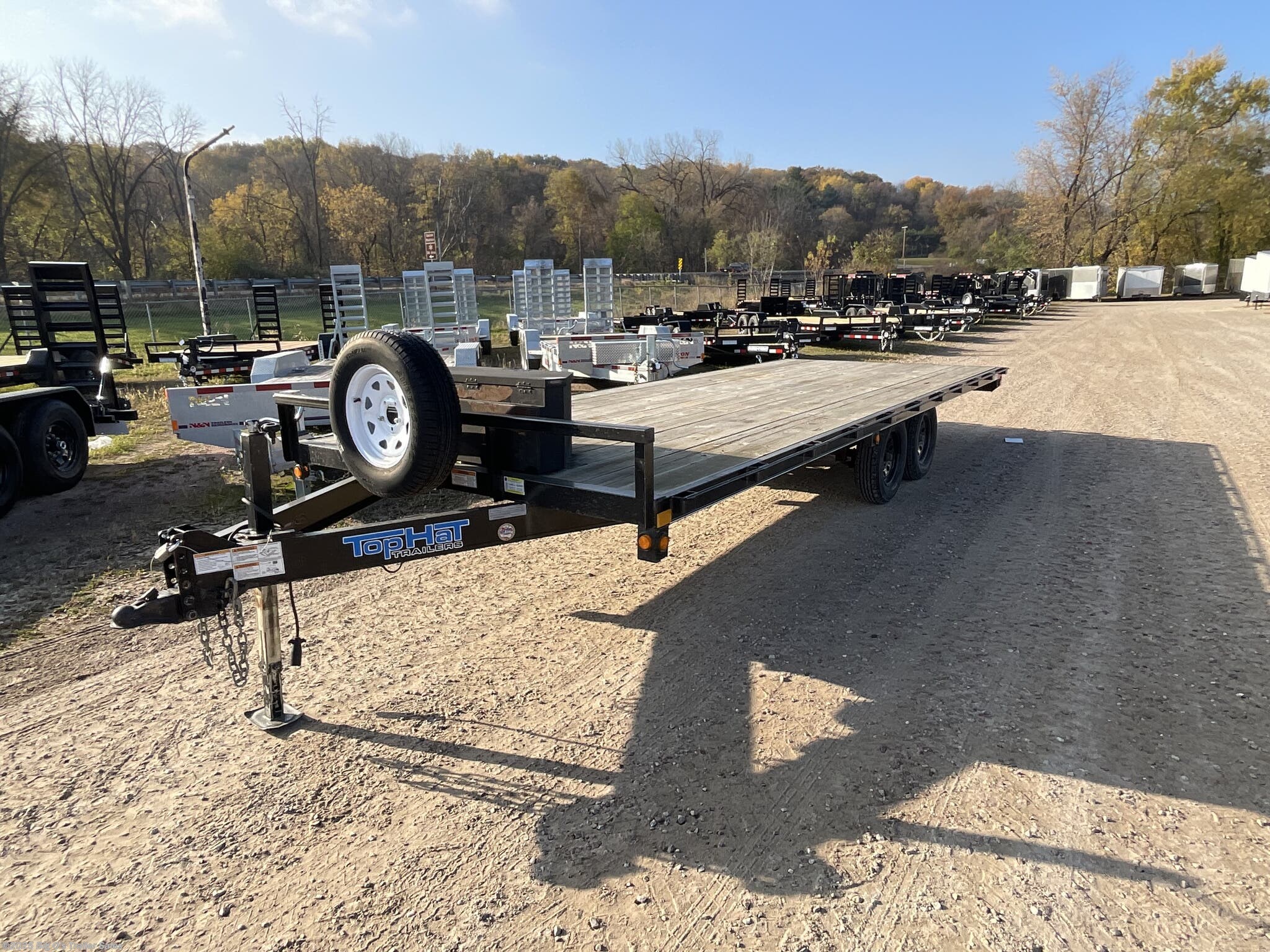 2021 Top Hat 20' FLAT TRAILER