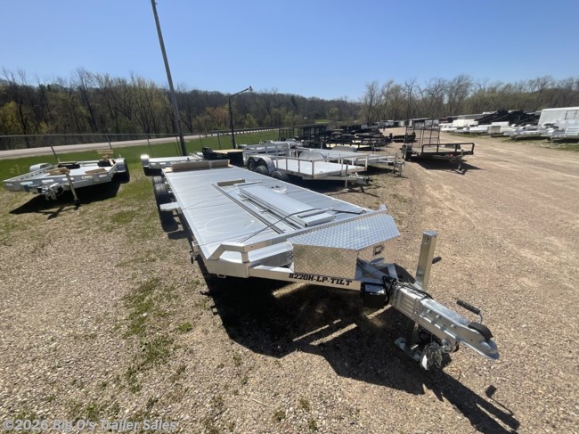 2027 Aluma 8220H-LP-TILT