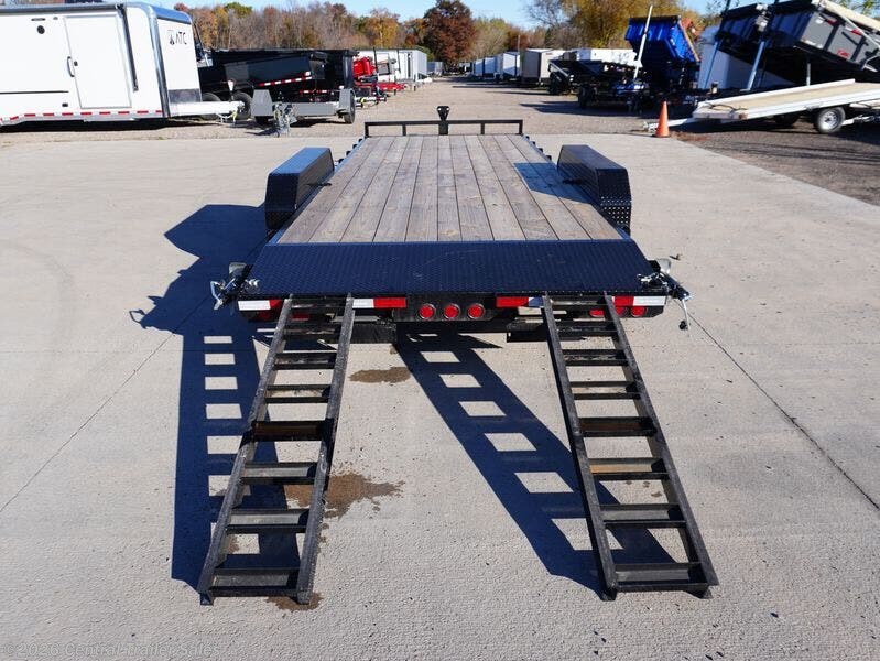 New 2026 PJ Trailers CE 20ft Car Hauler available in East Bethel, Minnesota