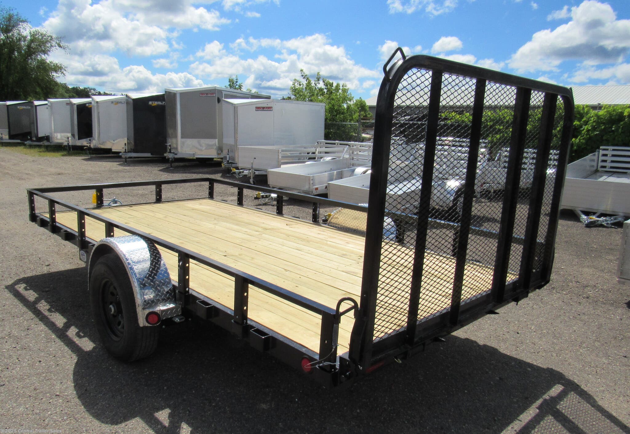 2025 PJ Trailers Utility U8