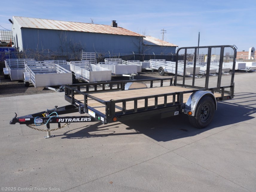 New 2025 PJ Trailers Utility U8 available in East Bethel, Minnesota