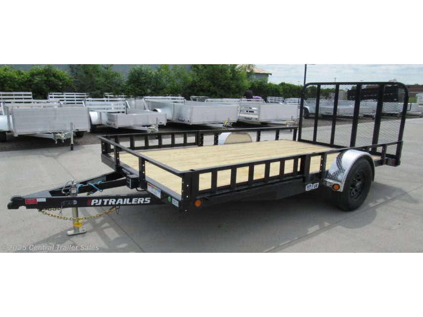 New 2026 PJ Trailers Utility U8 available in East Bethel, Minnesota