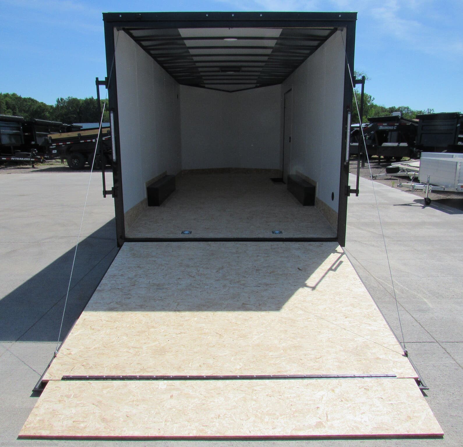 New 2026 Discovery Trailers SE 8.5x20 Enclosed Car Hauler available in East Bethel, Minnesota