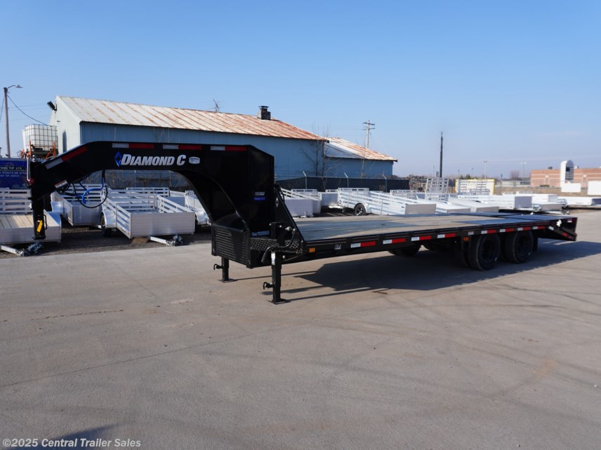 New 2025 Diamond C FMAX210 25ft Gooseneck Deckover - 25K GVWR available in East Bethel, Minnesota