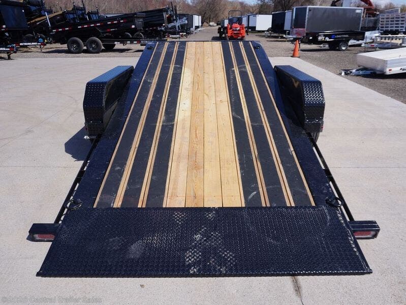 New 2025 Diamond C HDT 207 22ft Tilt available in East Bethel, Minnesota