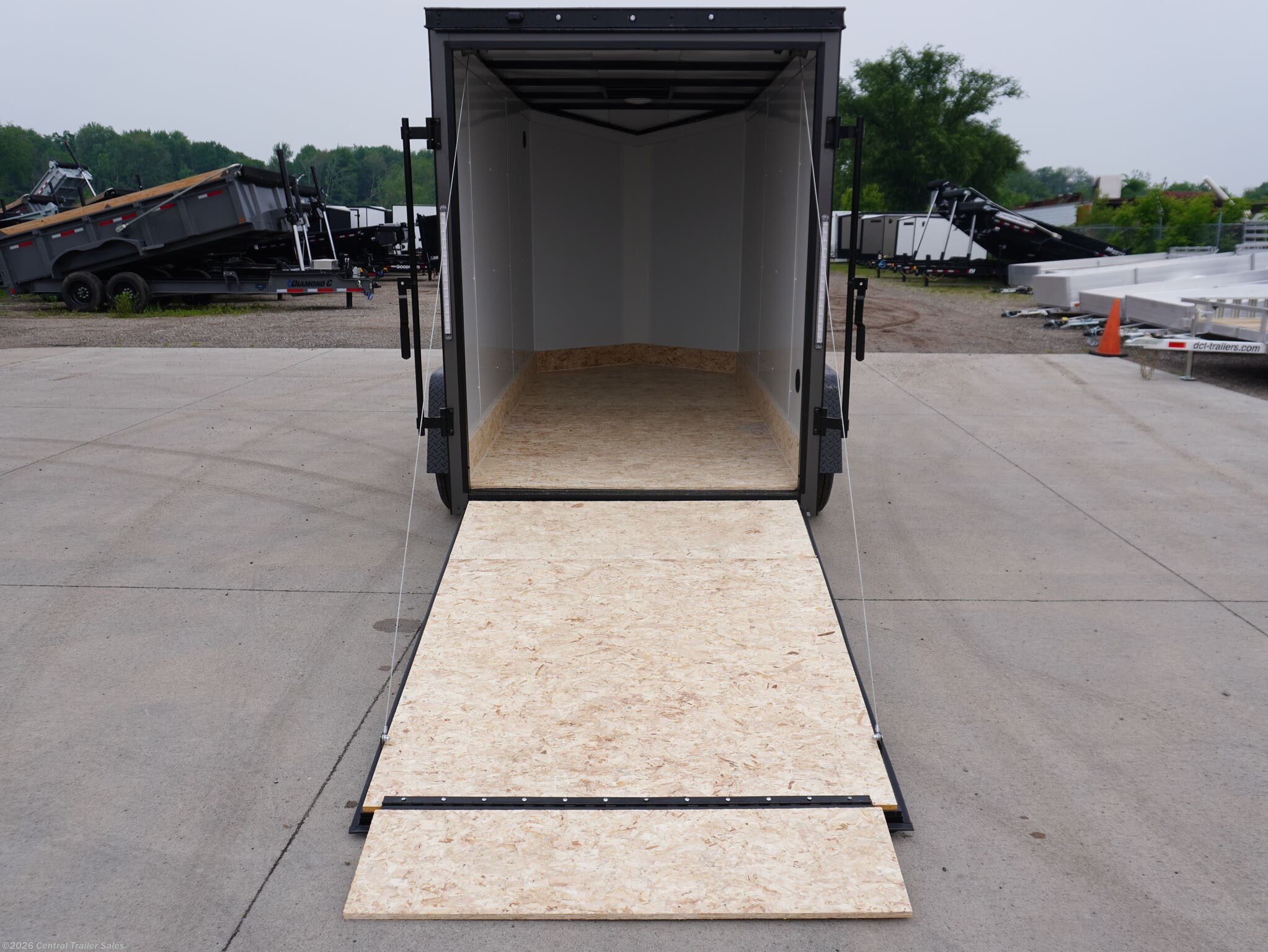 New 2026 Discovery Trailers Rover ET 5x10ft Enclosed available in East Bethel, Minnesota