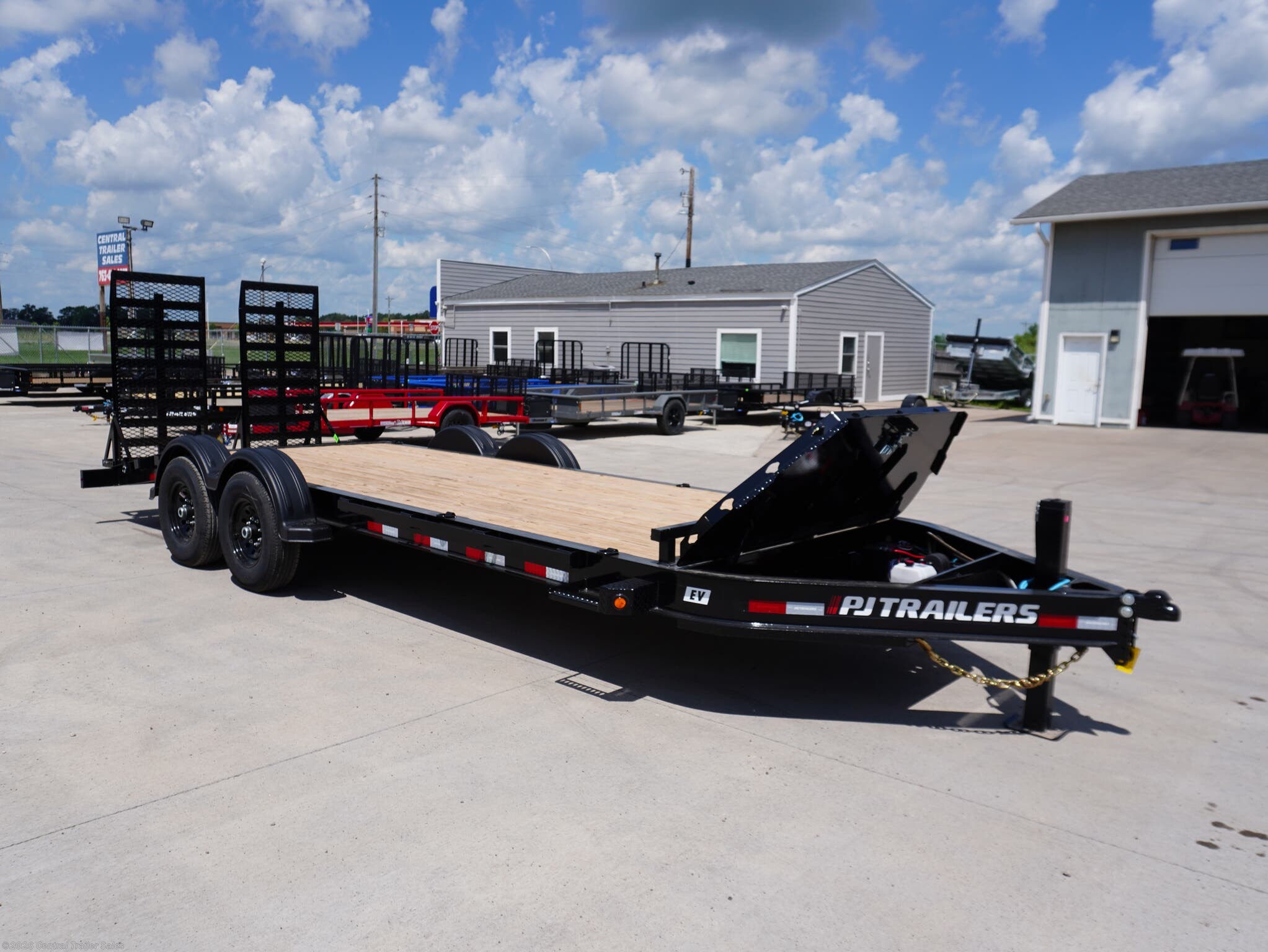 2026 PJ Trailers EV 20ft Equipment Trailer - New Equipment Trailer for sale by Central Trailer Sales in East Bethel, Minnesota