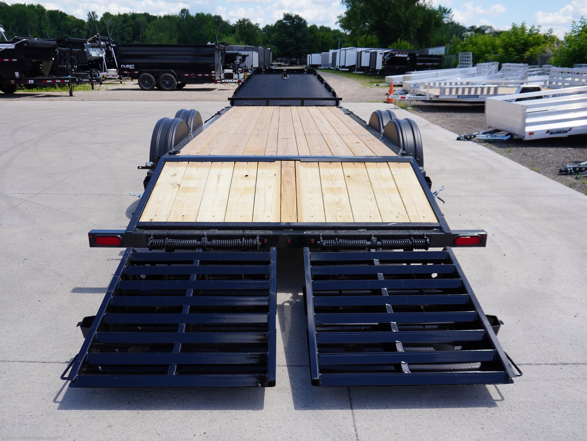 New 2026 PJ Trailers EV 20ft Equipment Trailer available in East Bethel, Minnesota