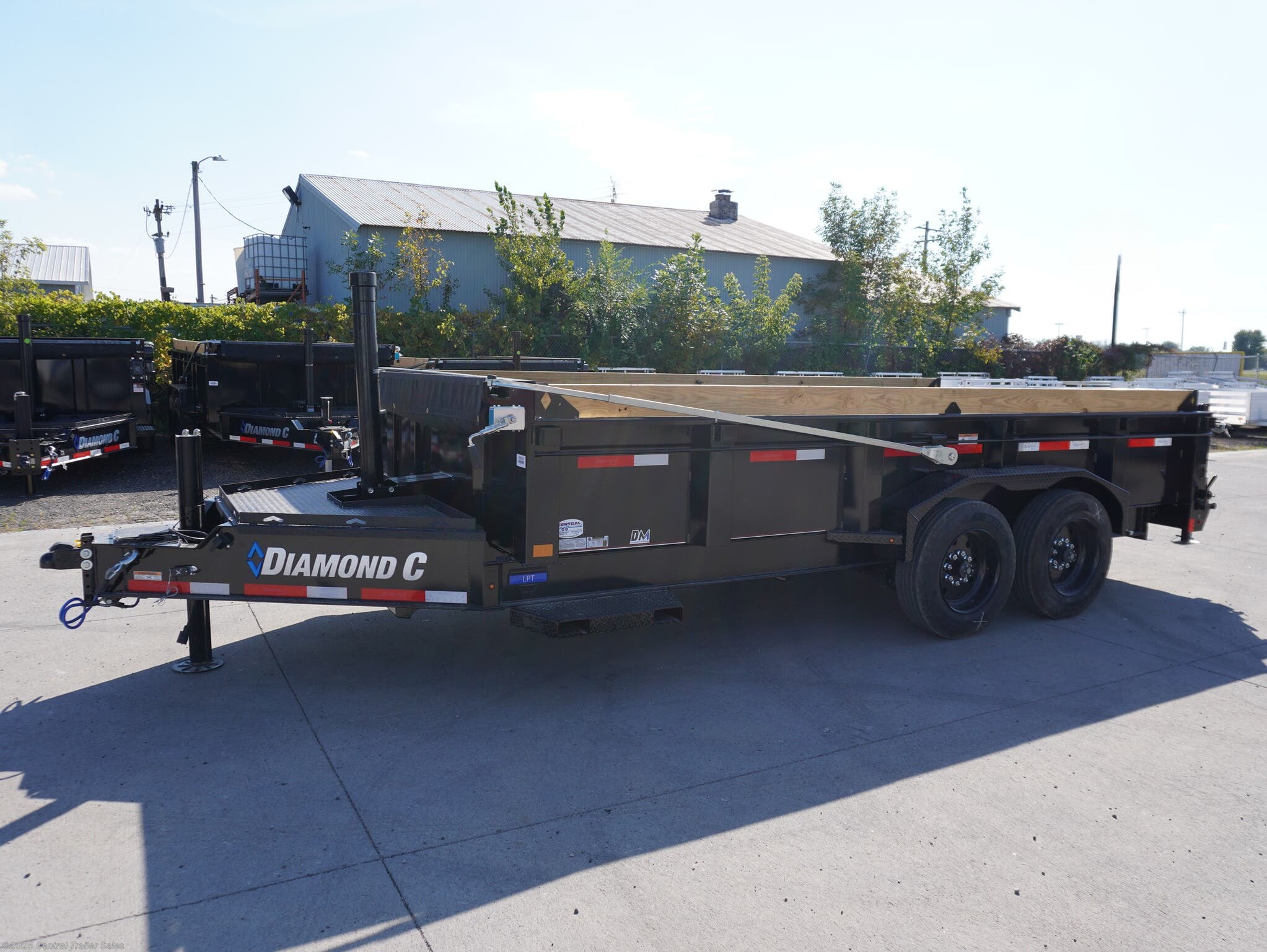 2026 Diamond C LPT207 82x16ft Dump Trailer