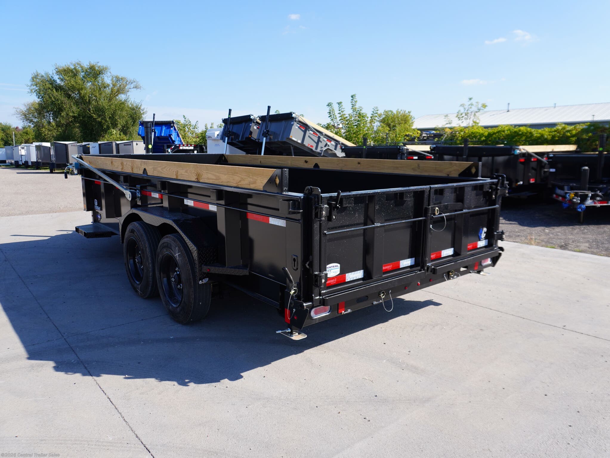 2026 LPT 207 82"x16ft Dump by Diamond C from Central Trailer Sales in East Bethel, Minnesota