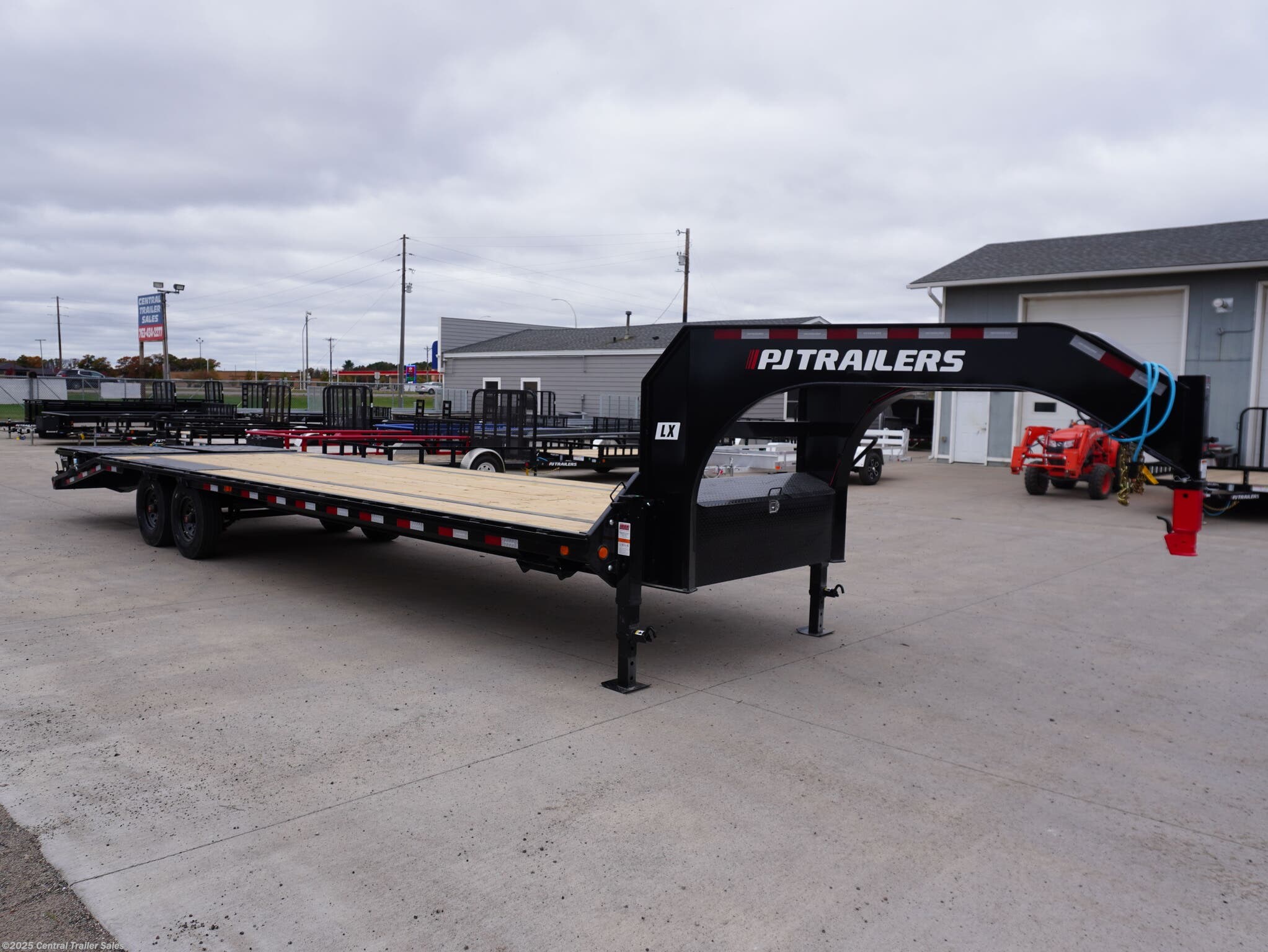 2026 PJ Trailers LX 30ft Low-pro Flatdeck w/8k Axles - New Deckover/Flat Deck Trailer for sale by Central Trailer Sales in East Bethel, Minnesota