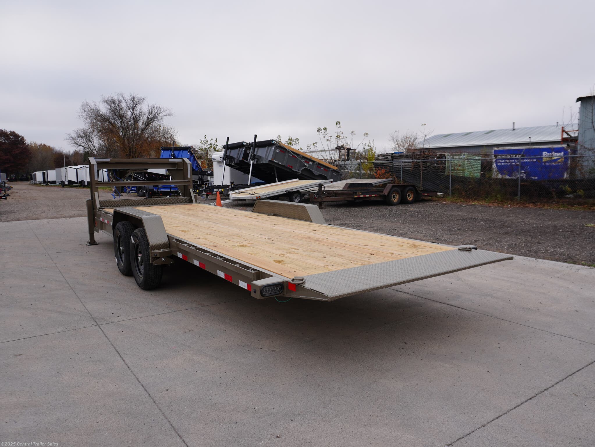 2026 Tilt Decks 24ft Gooseneck Rapid Loader Tilt Deck - 14k GVWR by Load Trail from Central Trailer Sales in East Bethel, Minnesota