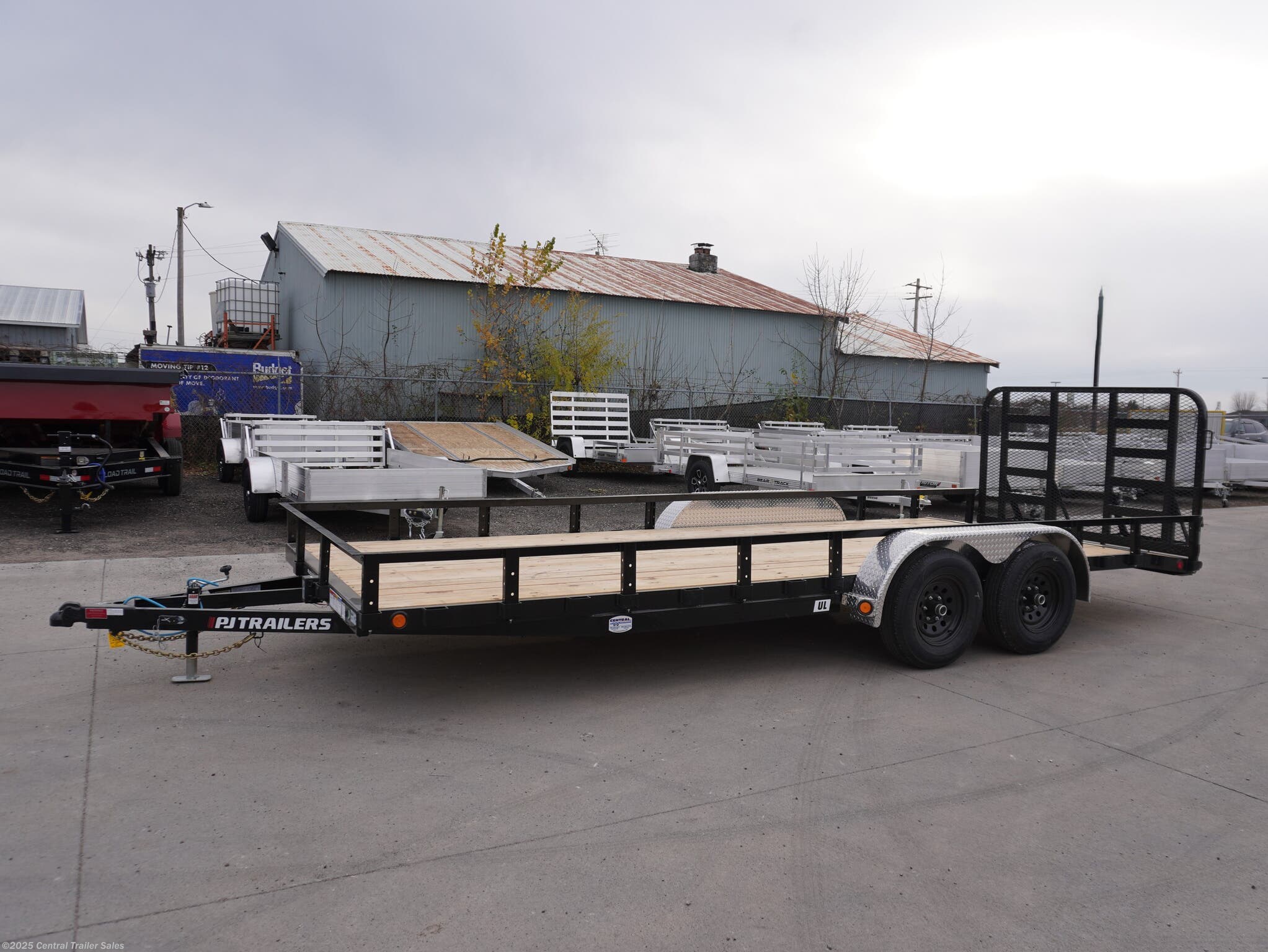 2026 PJ Trailers UL 83"x20ft Utility Trailer