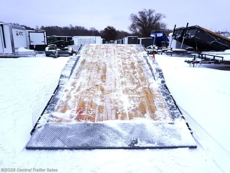 New 2026 Diamond C HXD 210 24ft Tilt Trailer available in East Bethel, Minnesota