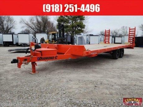 STANDARD FEATURES
Diamond C 22&#39;X102&quot;, (2) 6K Axles, Electric Brakes, Leaf Spring Suspension, I=Beam Cross Member on 16&quot; centers, 12K Drop Jack, 2 5/16 Coupler, Spare Mount / Front Center, 16&quot; Lockable Tongue Box, 36&quot; Dove Tail with Flip-up Knee Ramps, (2) Retractable Stair, Treated Wood Deck / Floor, 2 1/4&quot; Rub Rails with Stake Pockets &amp; Pipe Spools, Tie Downs, (4) Extra D Rings, 225/75R15 Tires, 6 Hole Black Wheels, Spare 6 Hole Black, Industrial Orange Paint, DOT LEDs, GDD Decals - pintle optional